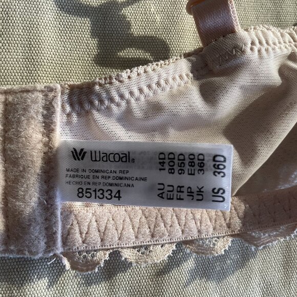 Wacoal Pink Soft Sense Lightweight Stretch Lace Underwire Bra Size 36D - Picture 5 of 6